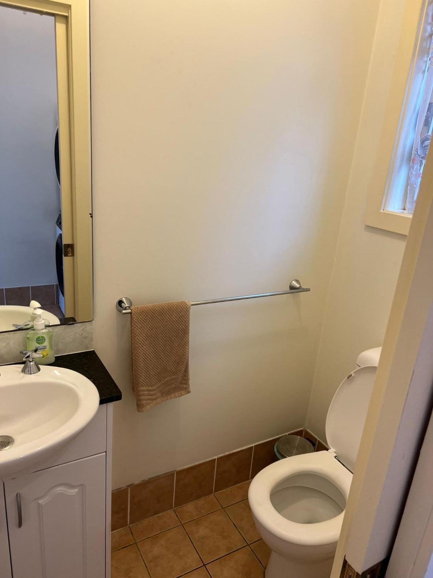 Bexley North Entire 2 Storey House 4 Or 5 Bedroom 11 Beds 5 Mns Walk To Train Station And Close To Airport , Cbd Holiday home